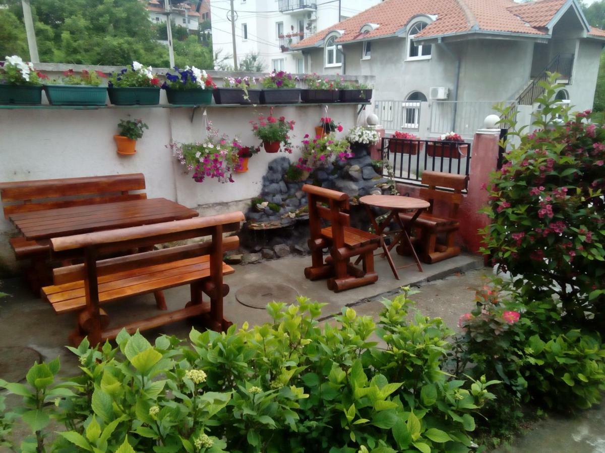 Guest House Mirijevski Konak Bělehrad Exteriér fotografie
